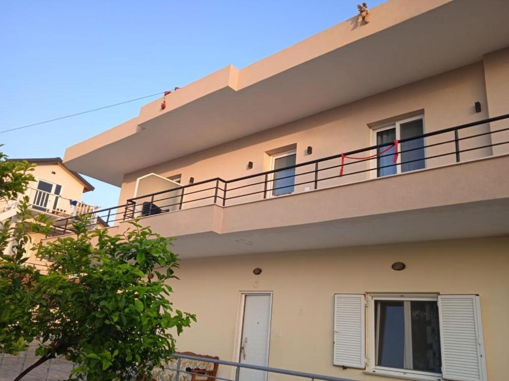 Villa Hysesani Vlore Ngoại thất bức ảnh